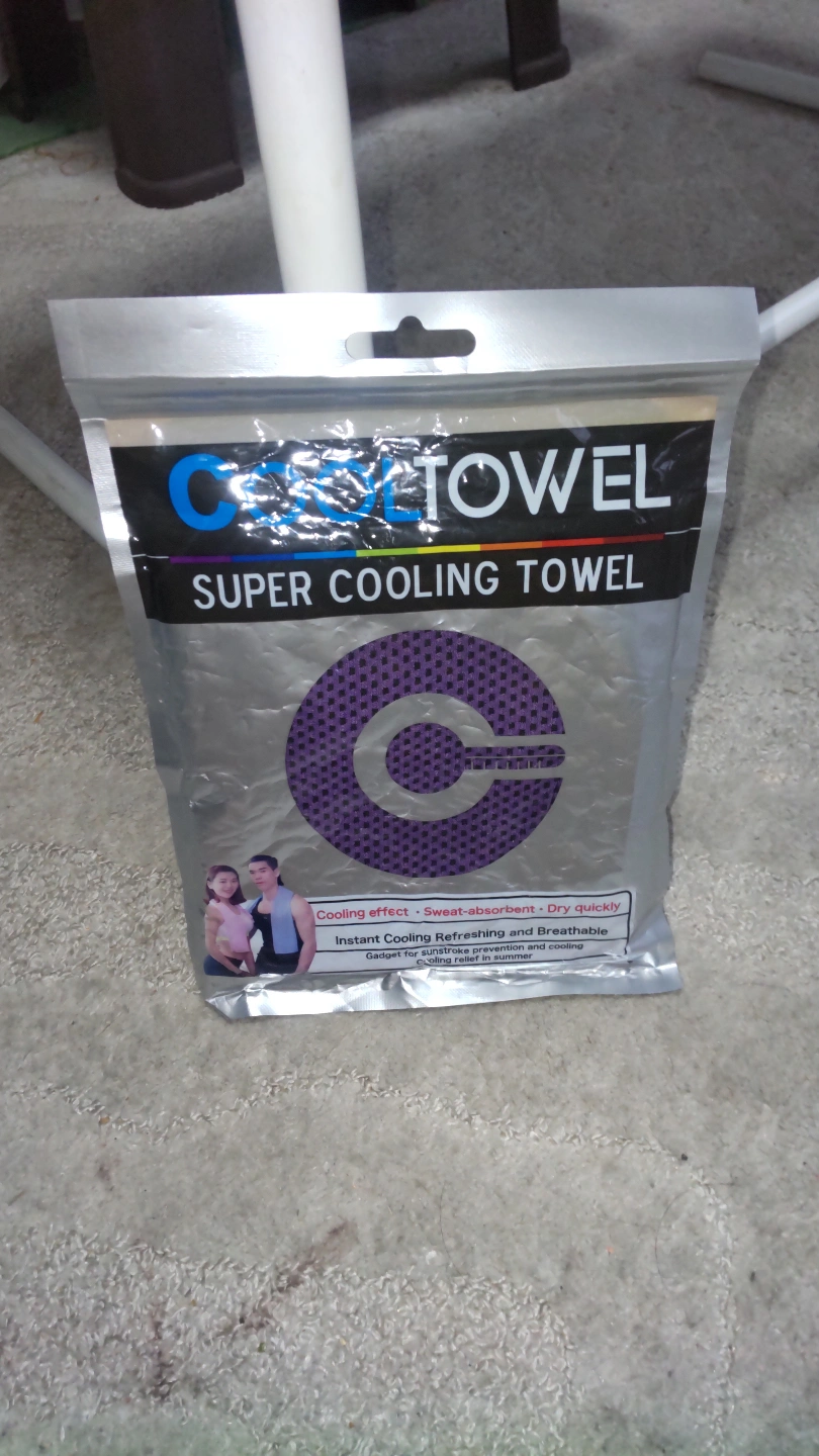 COOL TOWEL SUPER COOLING TOWEL クールタオル
