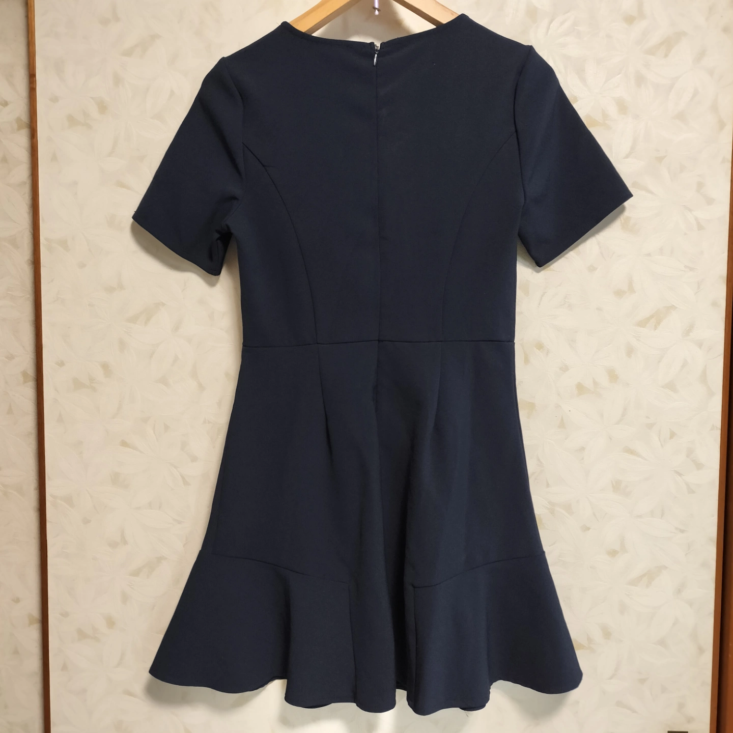 美品 FOREVER 21 ネイビー フレアミニワンピース S フォーエバー21の写真3枚目