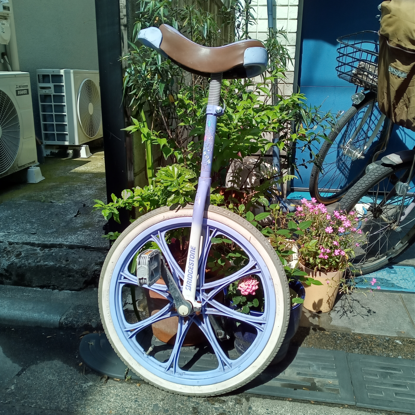 ブリヂストン 一輪車　スケアクロウ20インチ