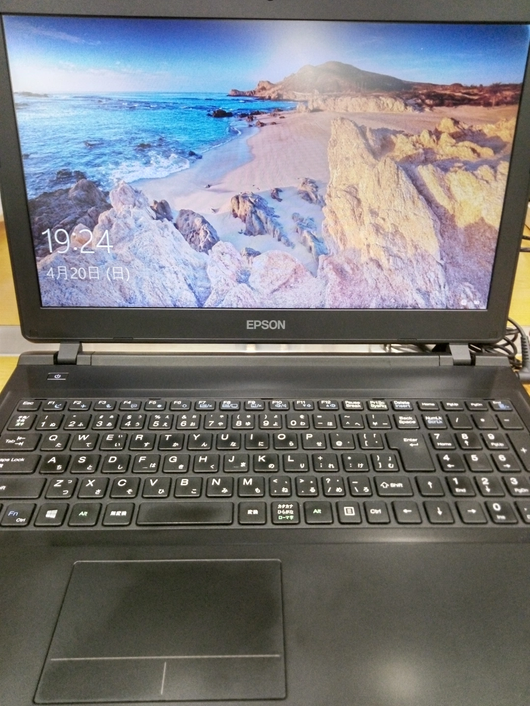 エプソンPC ノートパソコンの写真3枚目