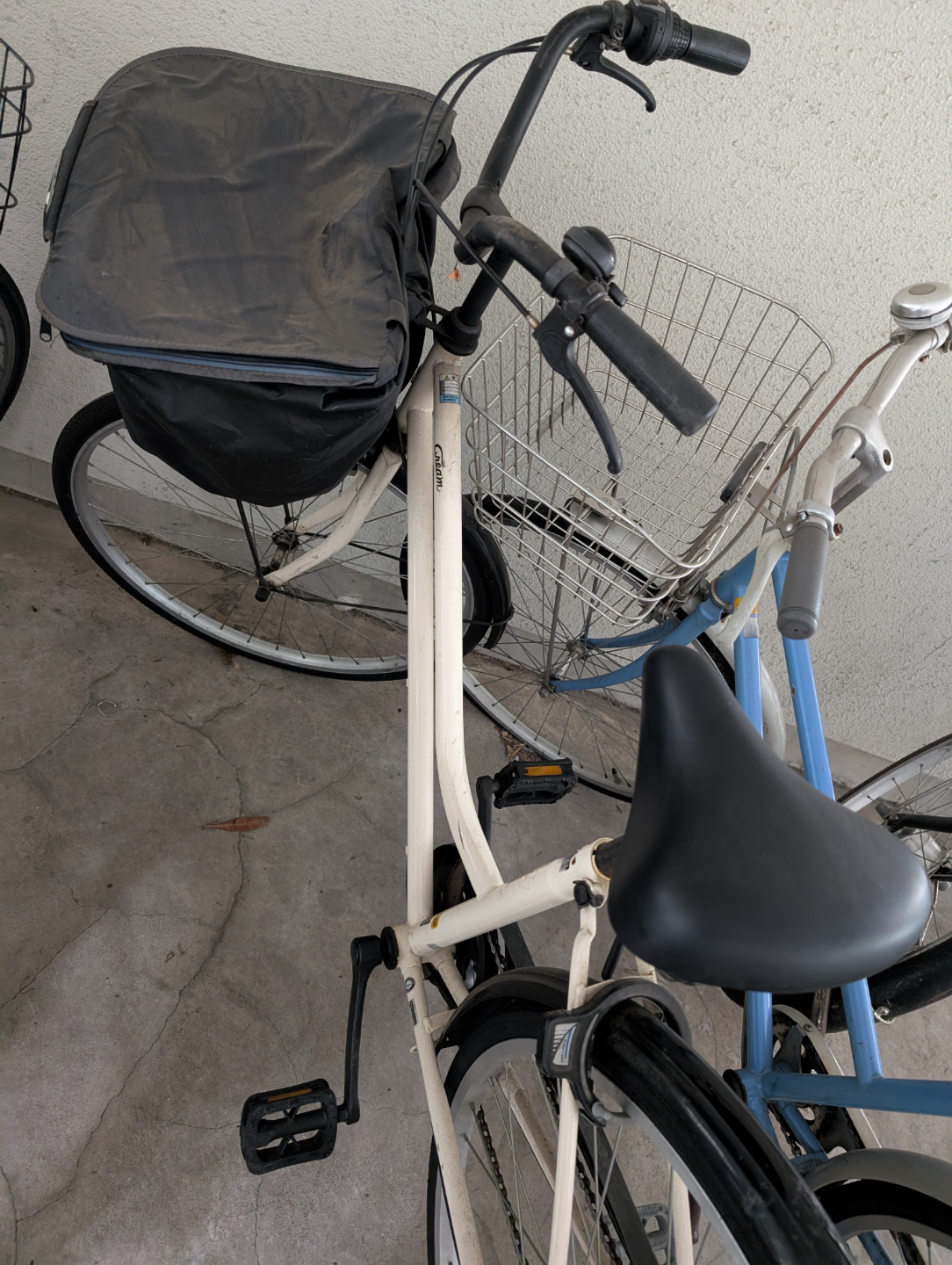 自転車 Cream クリーム色