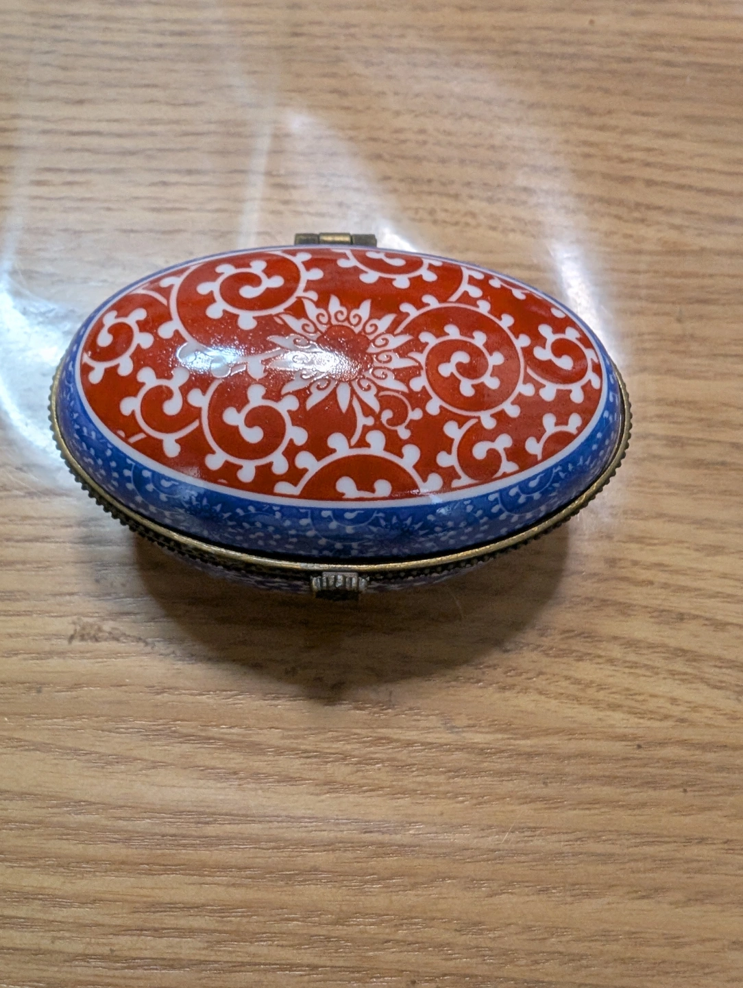 小物入れ 赤色 花柄 蓋付き宝石入れ