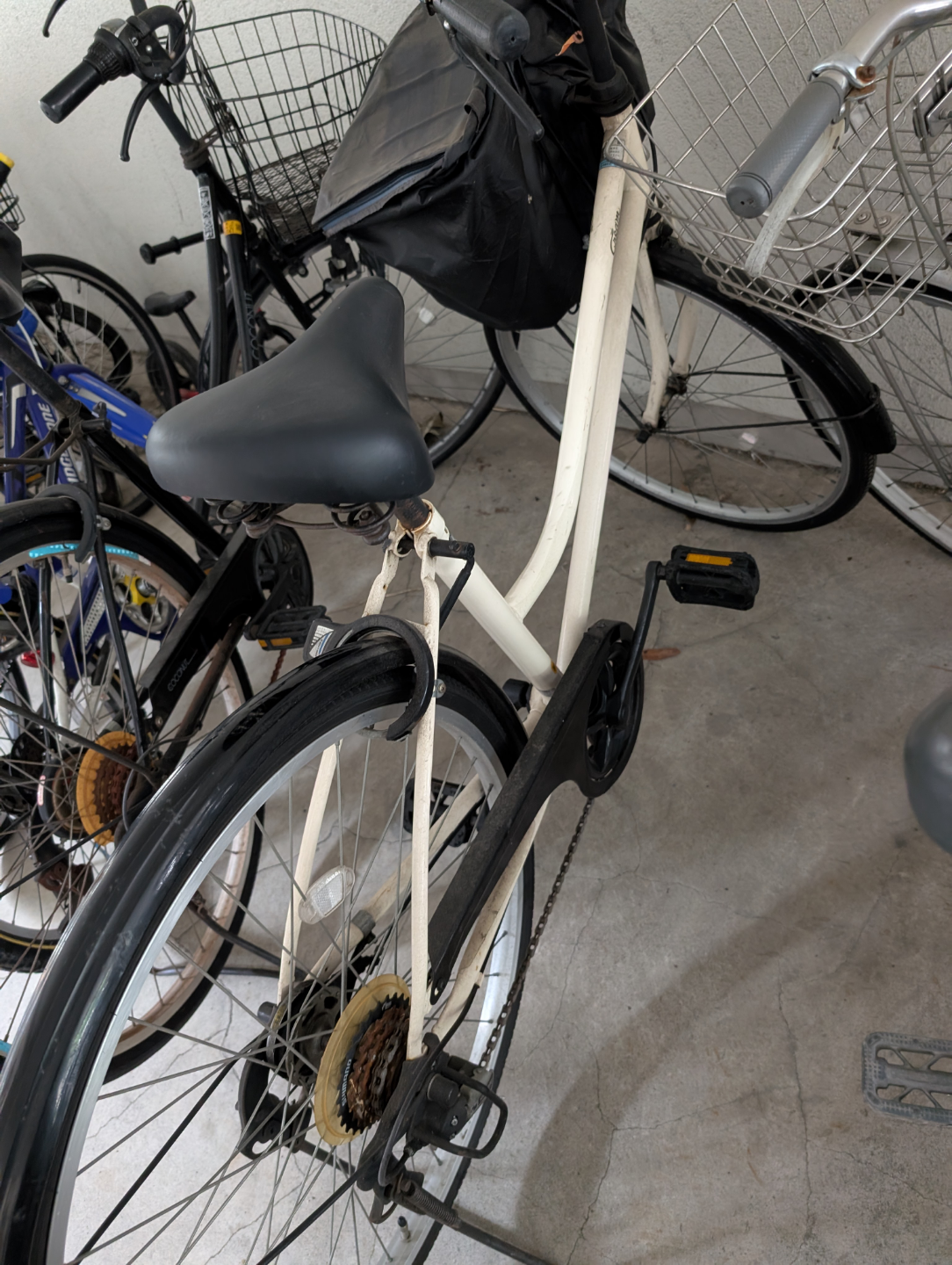 自転車 Cream クリーム色の写真6枚目