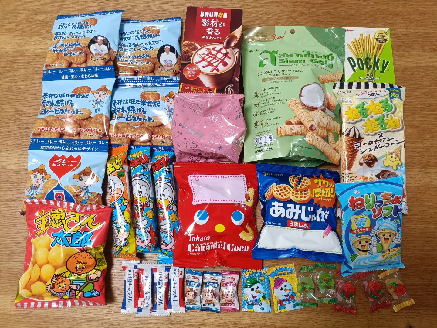 【未開封】お菓子など 15種31点