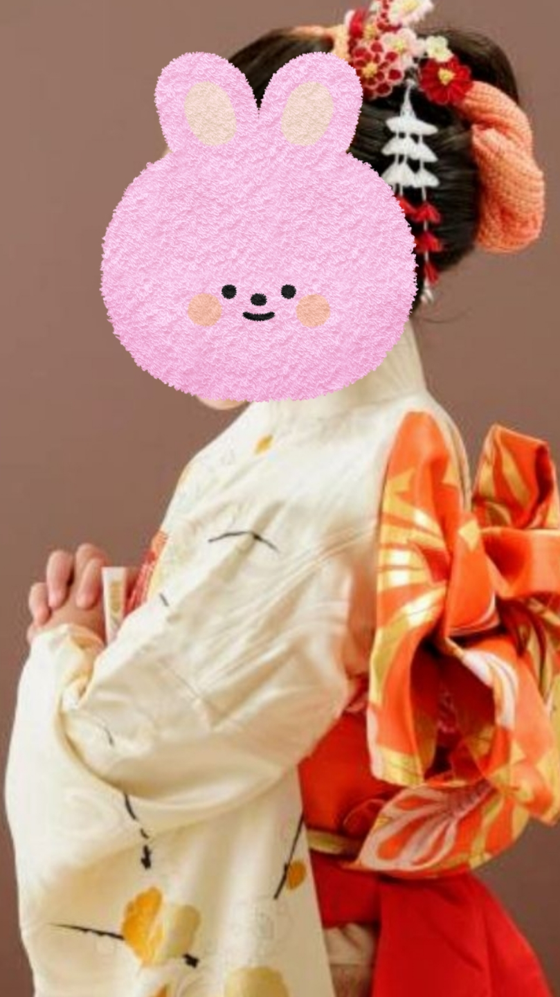 ★七五三着物✼ ７歳用★クリーム色 花柄の写真3枚目