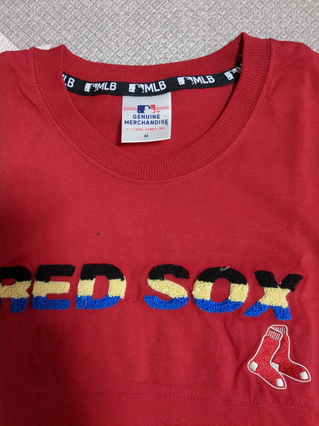 MLB レッドソックス Tシャツ 赤 Mサイズの写真2枚目