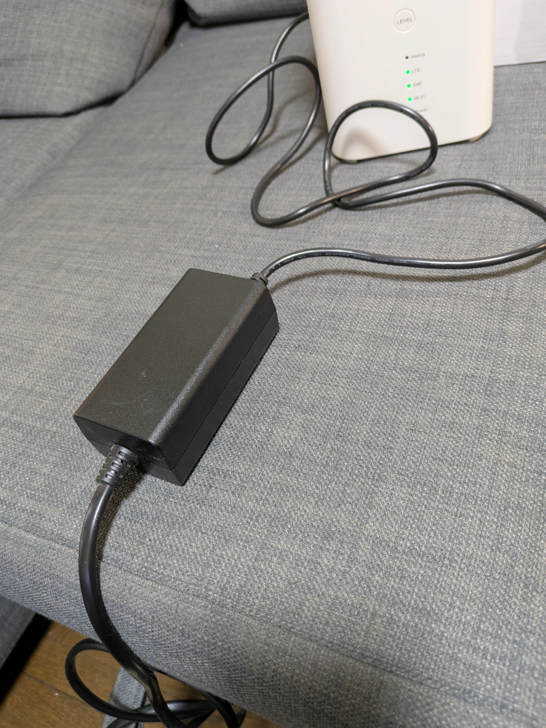 SoftBank Air 4 ホームルーターの写真3枚目
