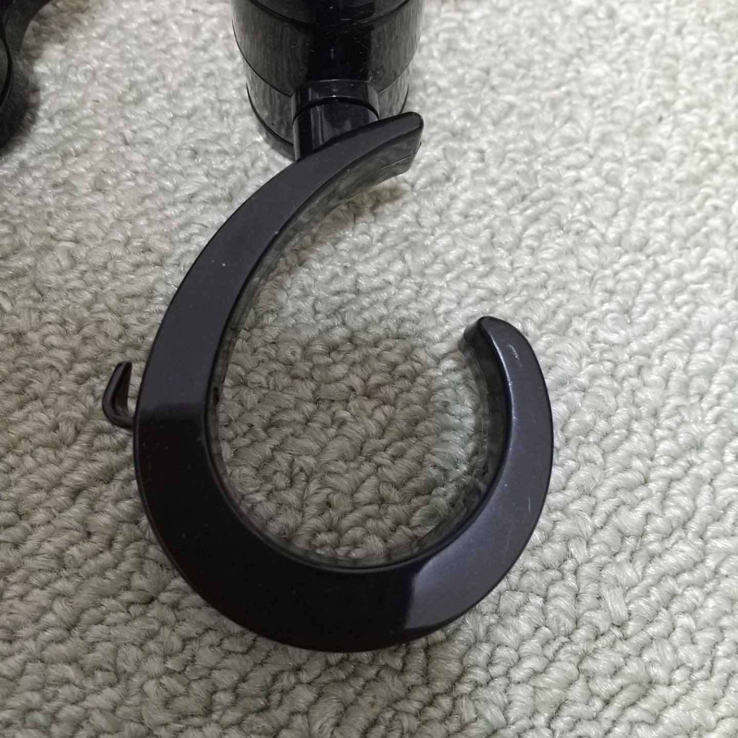 ベビーカー  荷物フック  ドリンクホルダーの写真4枚目