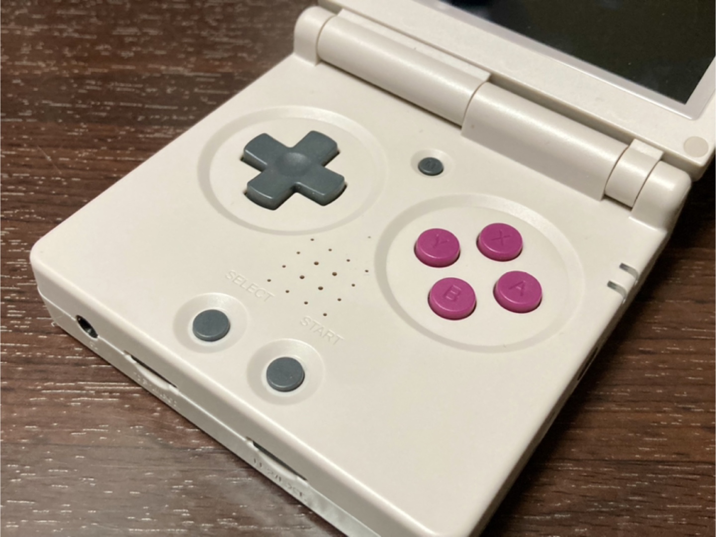 【箱なし】レトロゲーム互換機 SFCホワイト MuOS ゲームボーイアドバンス FC〜GBA〜PSP〜PS1 ケース付属の写真2枚目