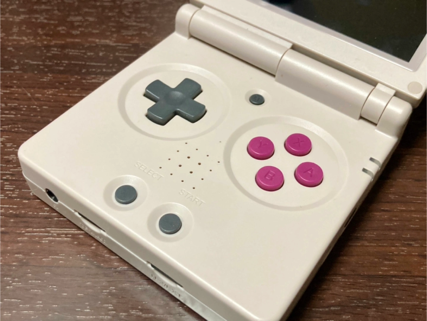 【箱なし】レトロゲーム互換機 SFCホワイト MuOS ゲームボーイアドバンス FC〜GBA〜PSP〜PS1 ケース付属の写真2枚目