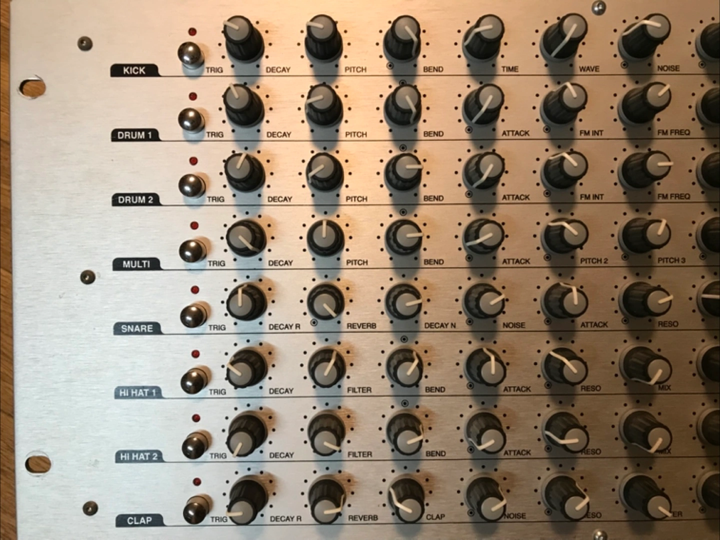 VERMONA DRM1 MKIII ドラムシンセサイザーの写真2枚目