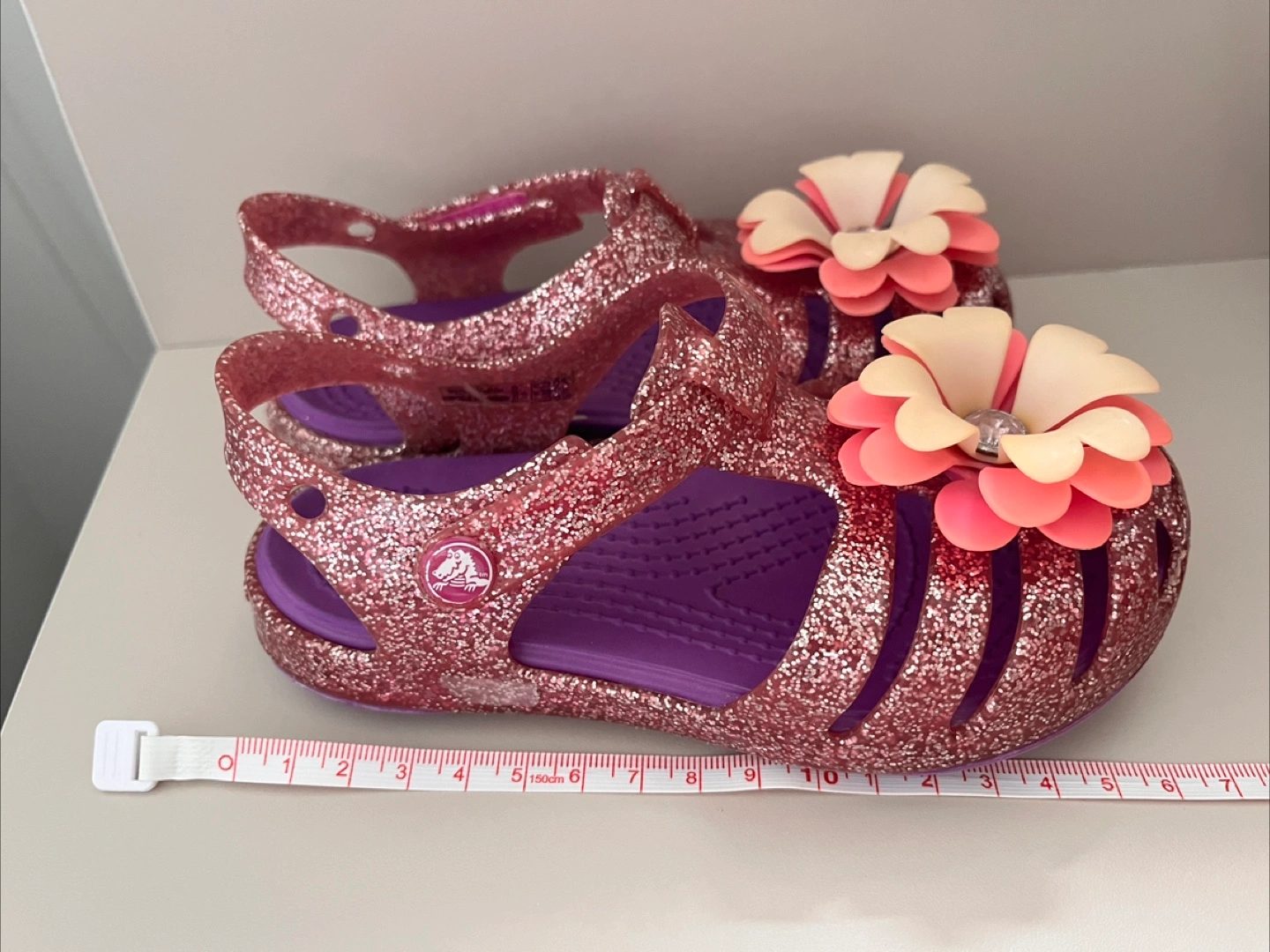 crocs ピンク フラワーサンダル 16〜17cmの写真6枚目