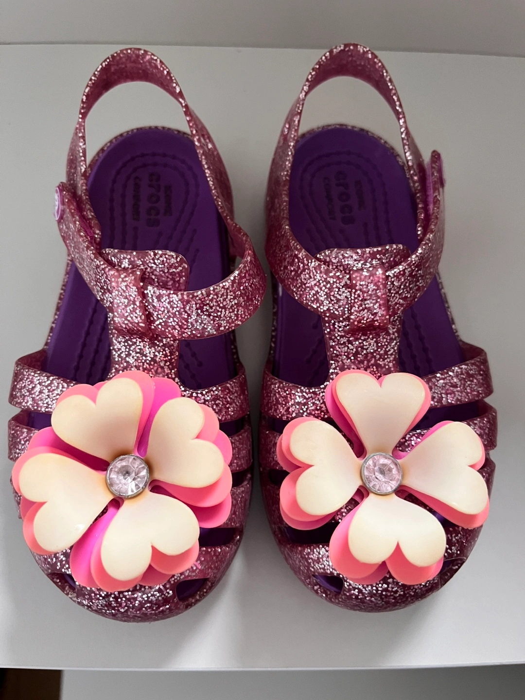 crocs ピンク フラワーサンダル 16〜17cm