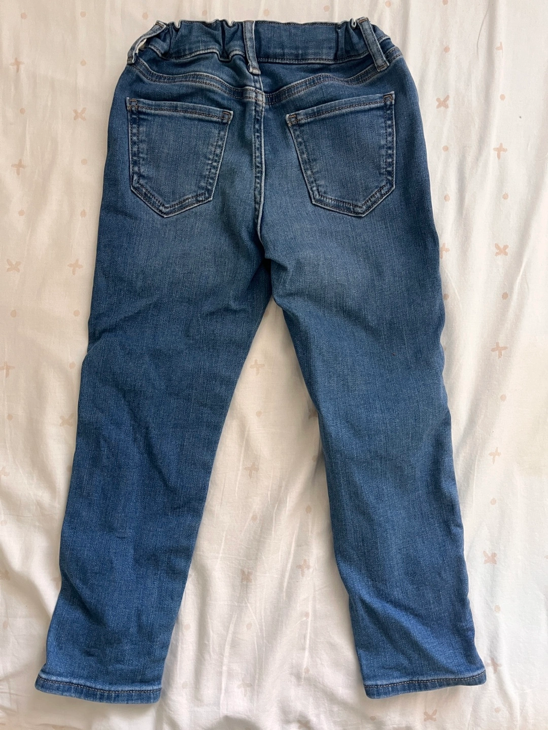 【極美品】UNIQLO ジーンズ 110cmの写真2枚目