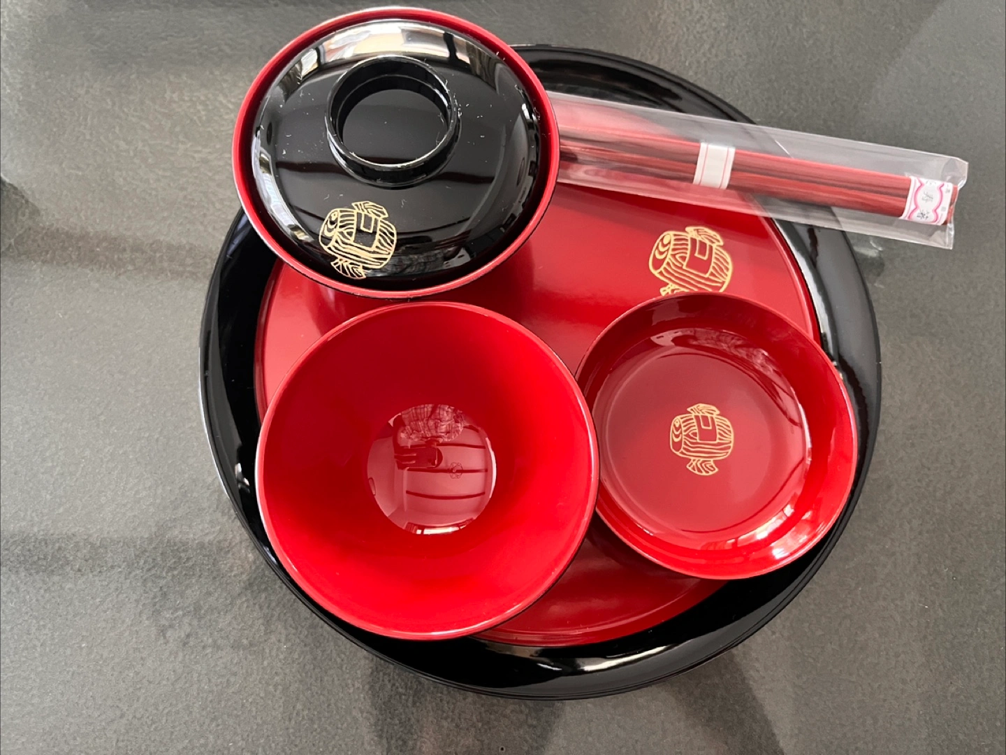 【新品】【未使用】お食い初め用 赤いお椀セット