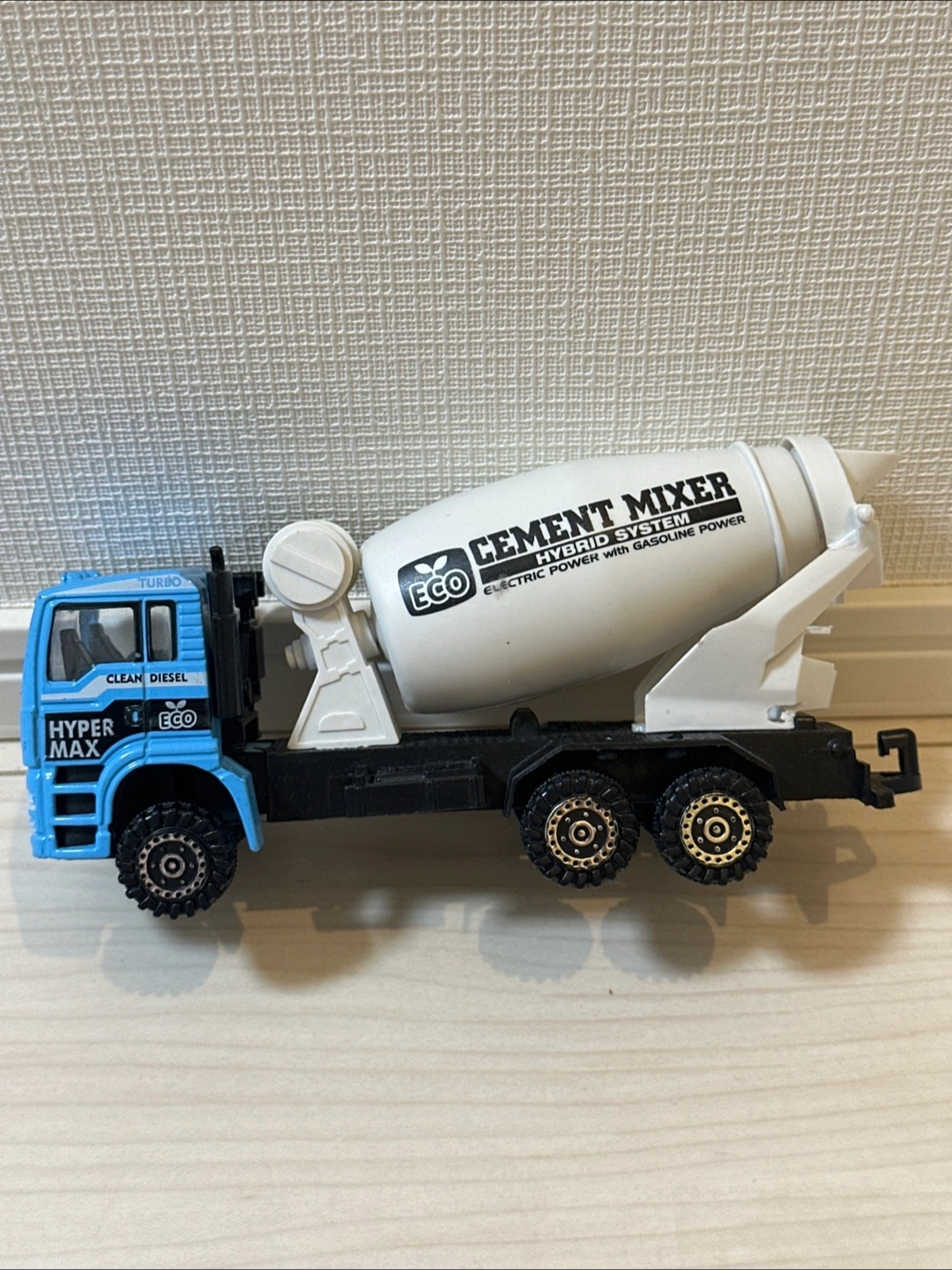 コンクリートミキサー車