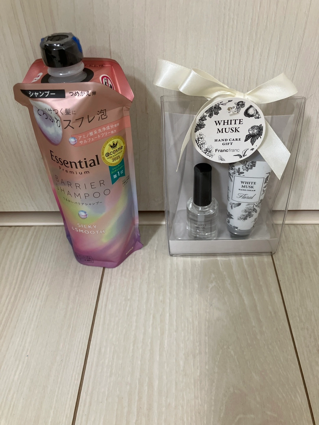 エッセンシャル シャンプー 詰替 & フランフラン ハンドケアギフト