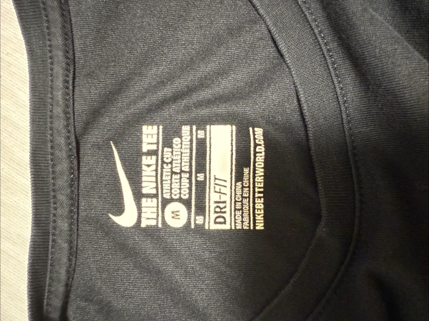 NIKE black ドライフィットT Mサイズの写真5枚目