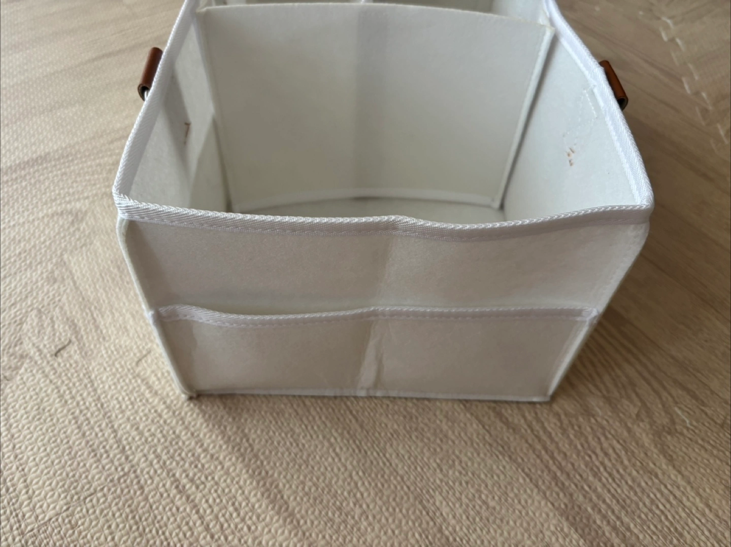オムツストッカー 収納ケース 白 仕切り付きの写真3枚目