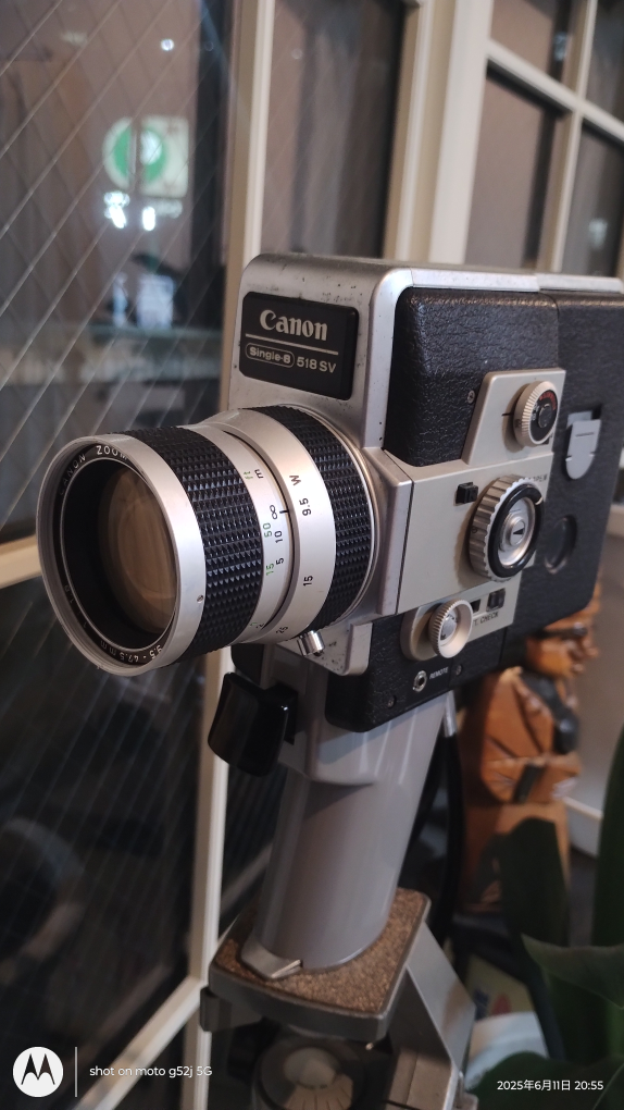 Canon Single-8 518 SV フィルムカメラ 三脚付きの写真4枚目