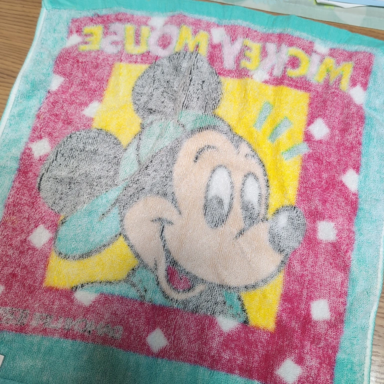 ミッキーマウス タオルハンカチの写真3枚目
