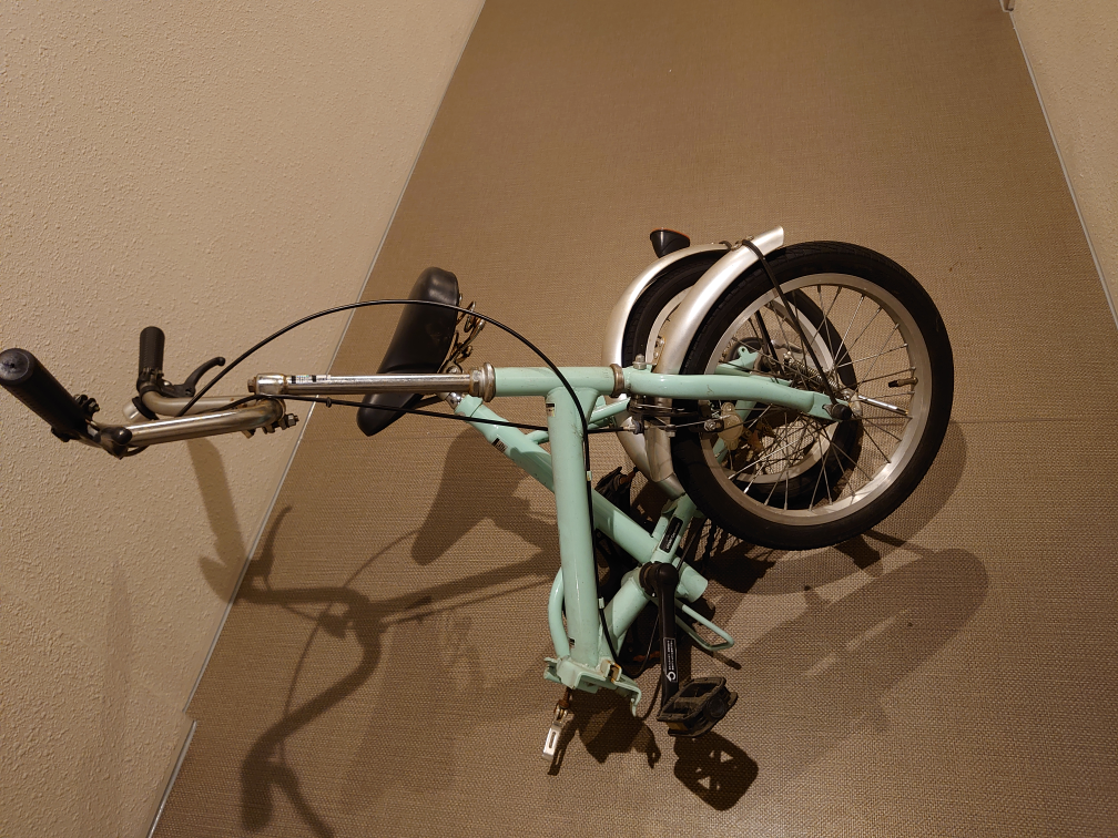 16インチ　折り畳み自転車の写真4枚目
