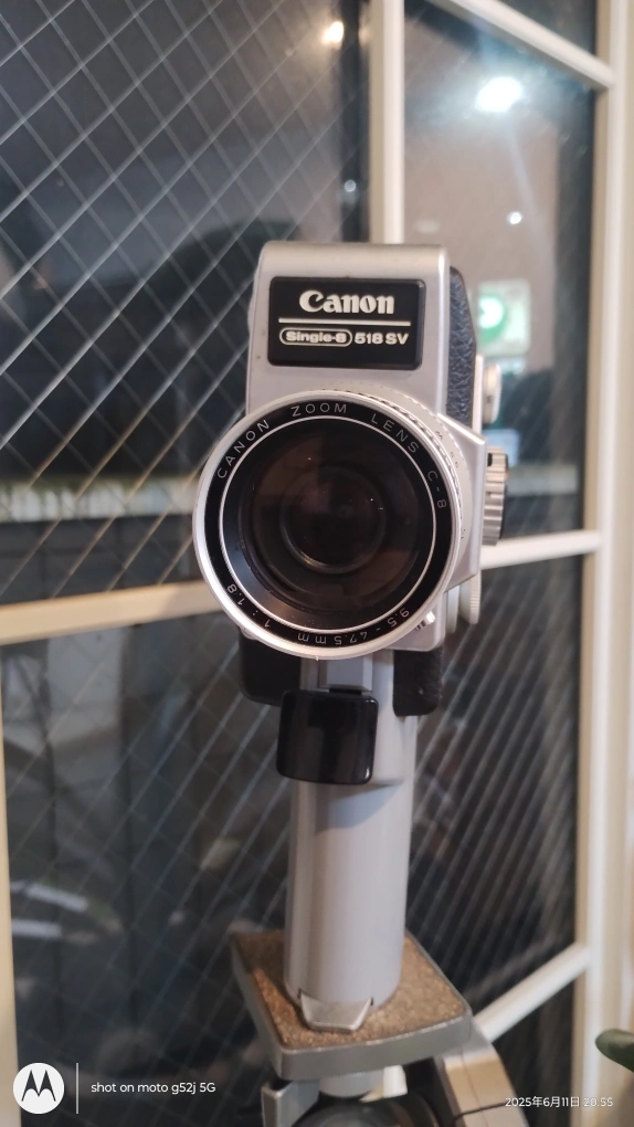 Canon Single-8 518 SV フィルムカメラ 三脚付きの写真5枚目