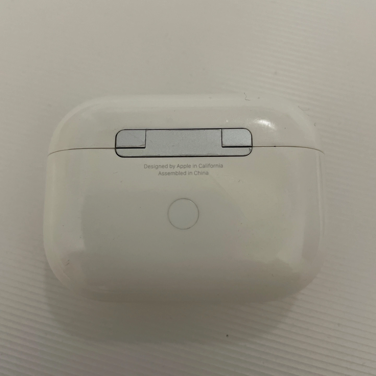 AirPods Pro 充電ケースの写真2枚目