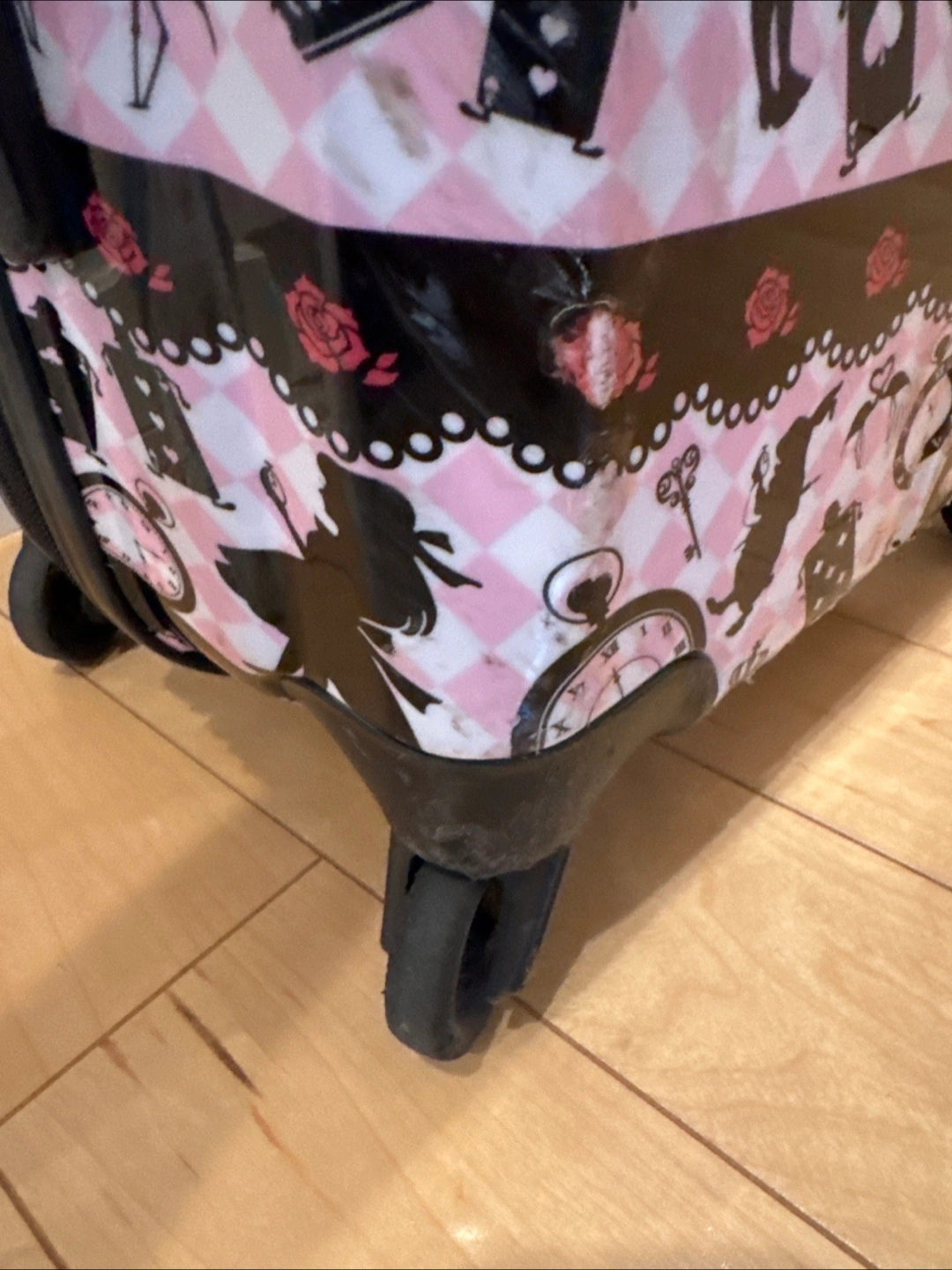 HAPI+TAS キャリーケース アリス柄の写真4枚目