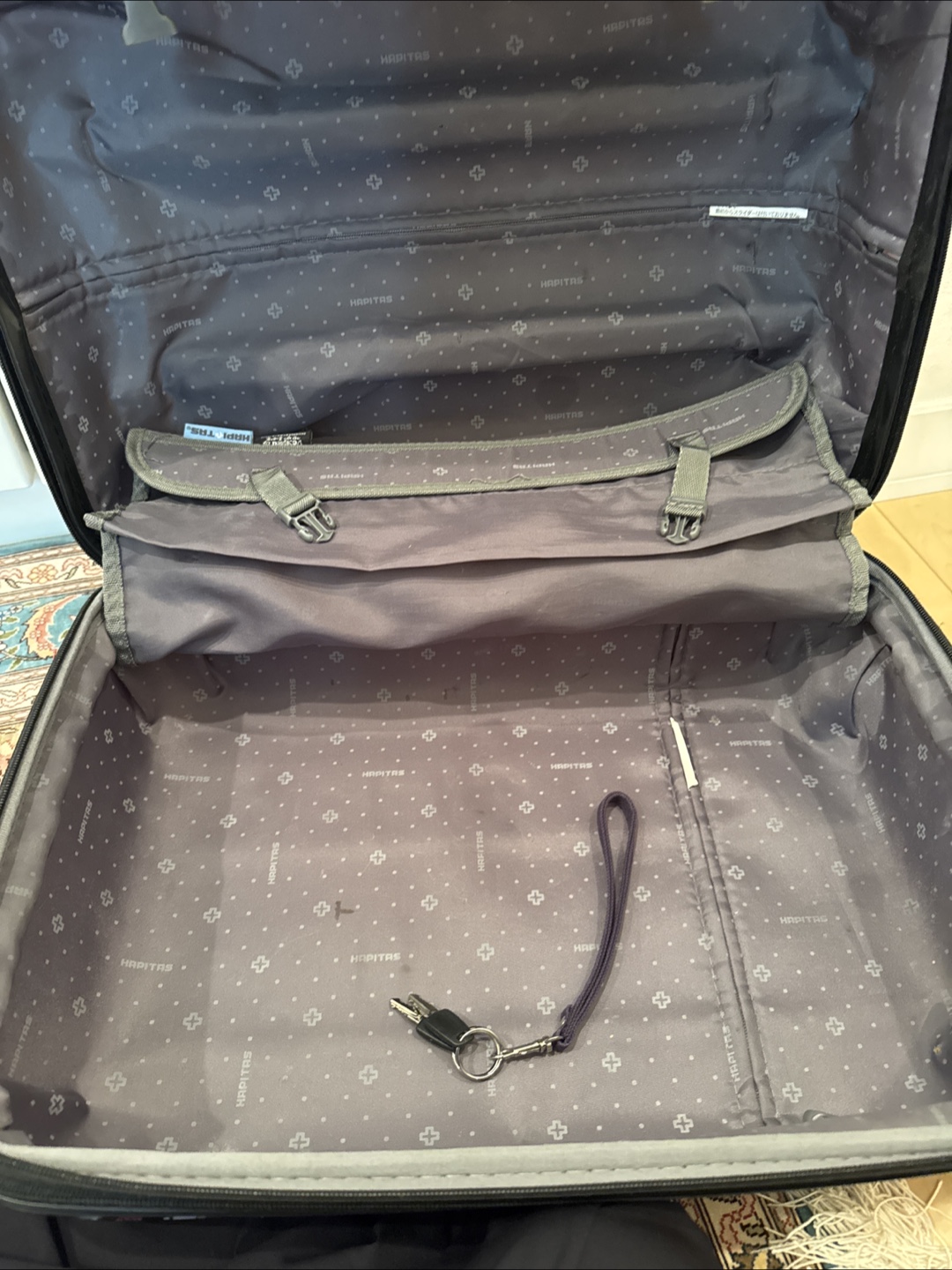 HAPI+TAS キャリーケース アリス柄の写真2枚目