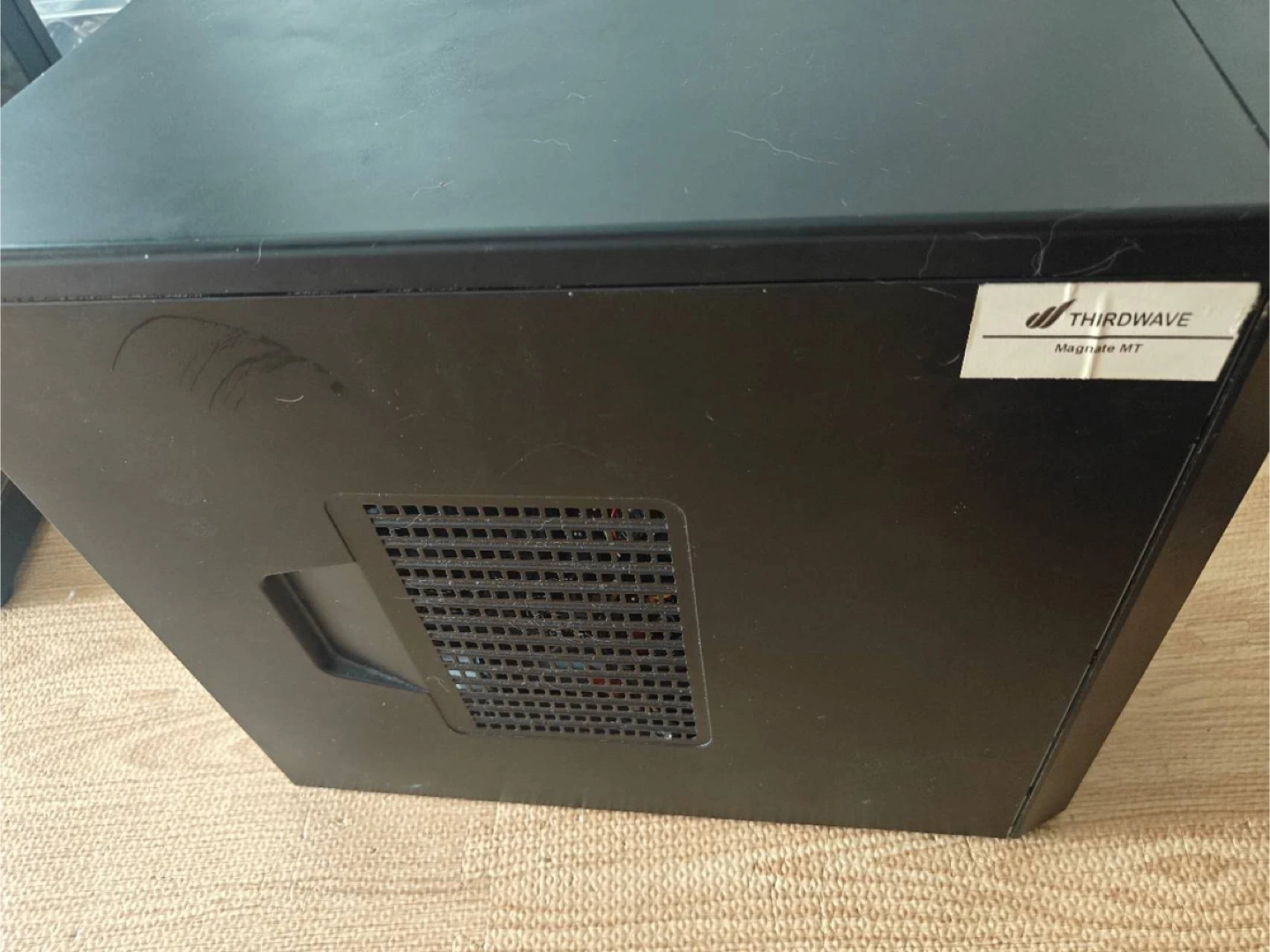 THIRD WAVE Magnate MT デスクトップPCの写真2枚目