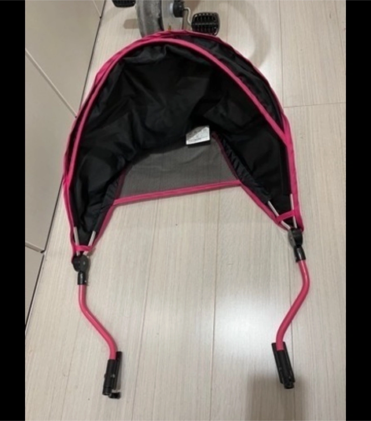 CARGO+ 三輪車 ピンク ブラックの写真5枚目