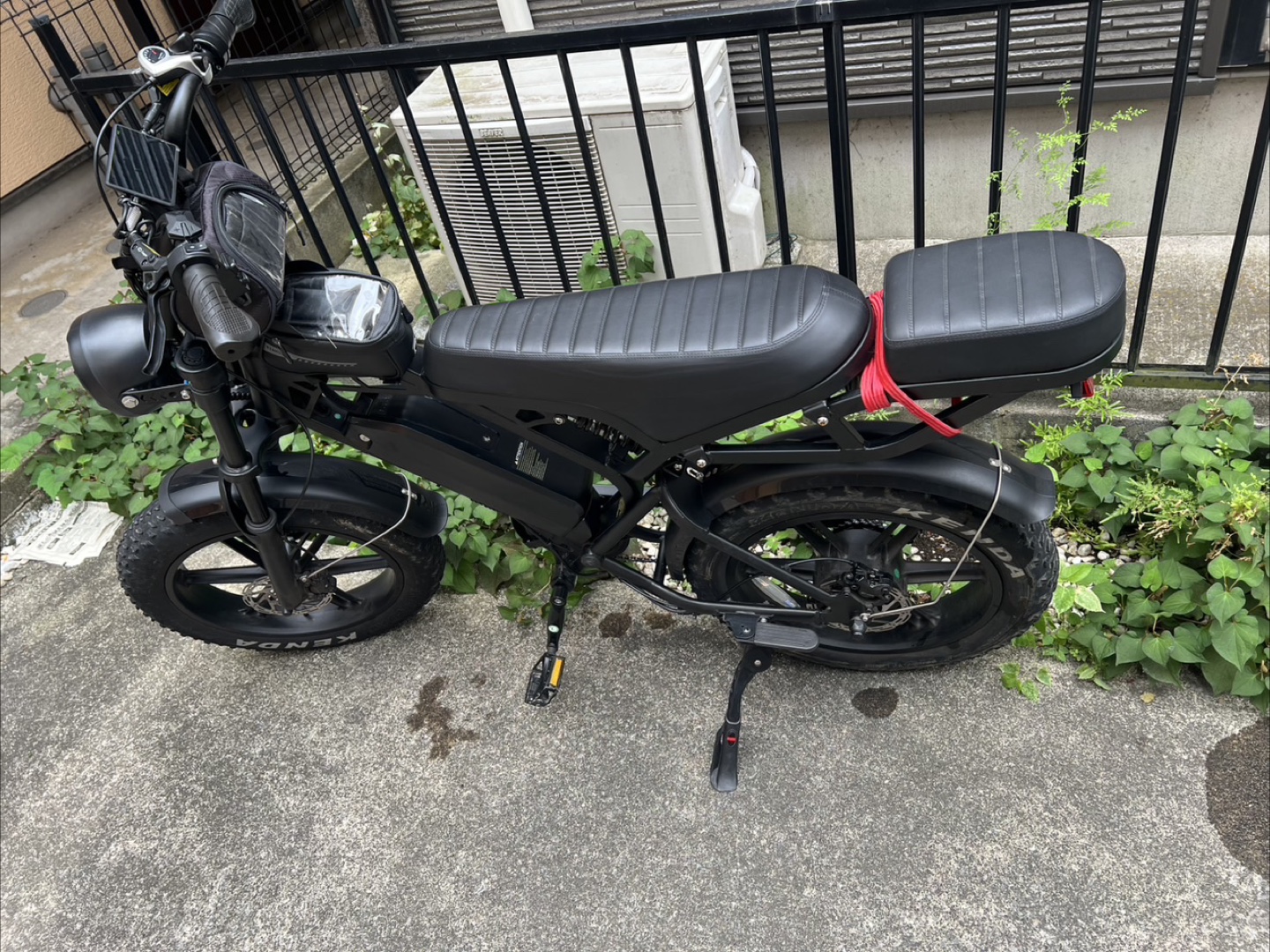 フル電動自転車 ブラックの写真3枚目