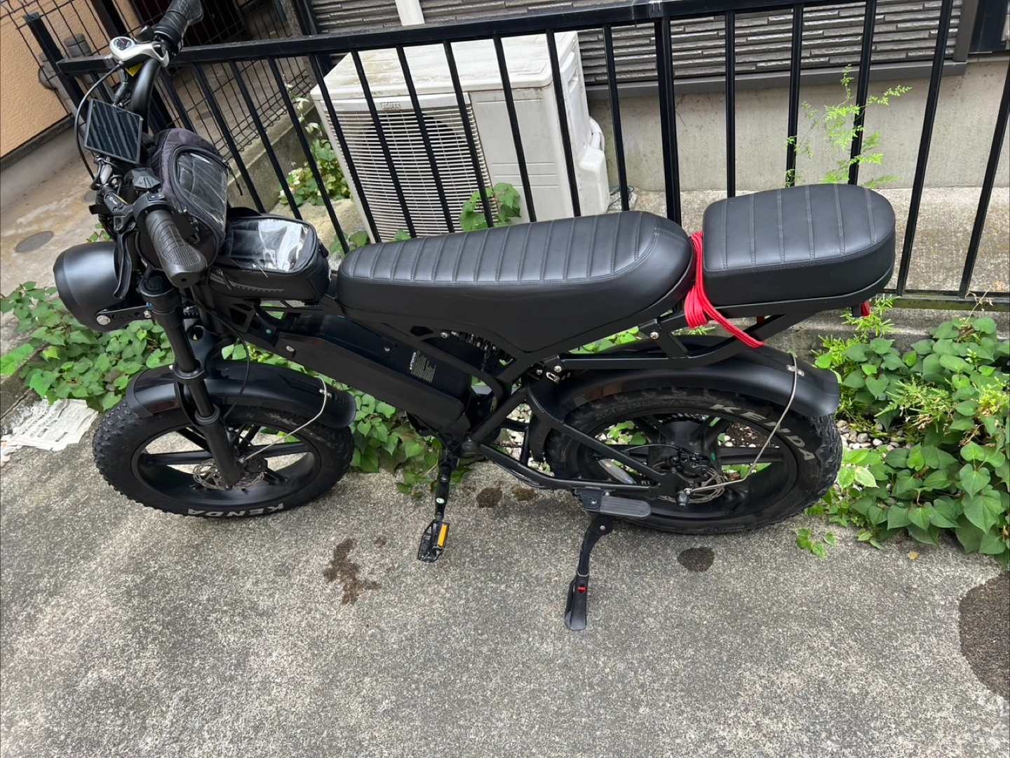 フル電動自転車 ブラックの写真3枚目