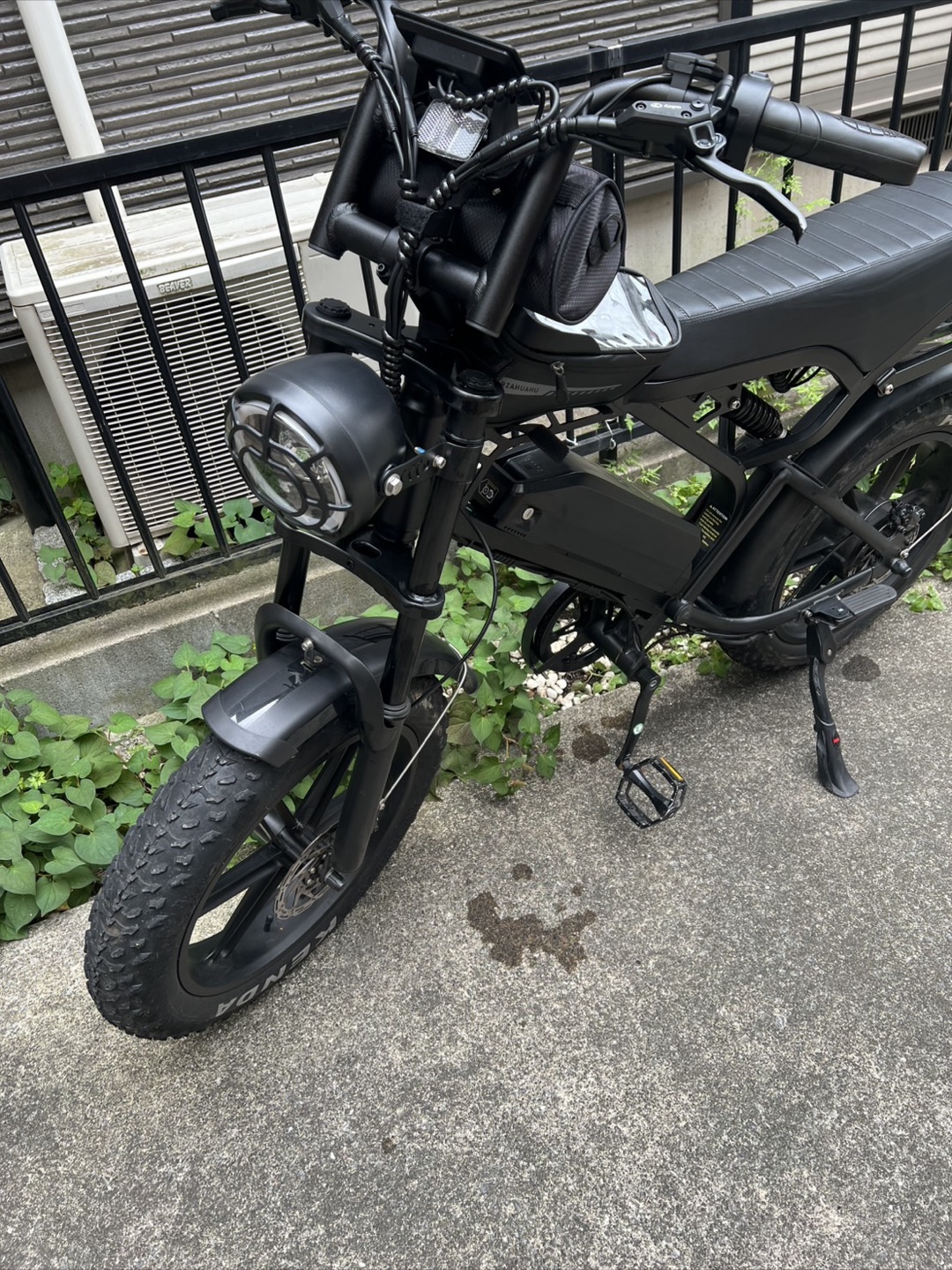 フル電動自転車 ブラックの写真2枚目