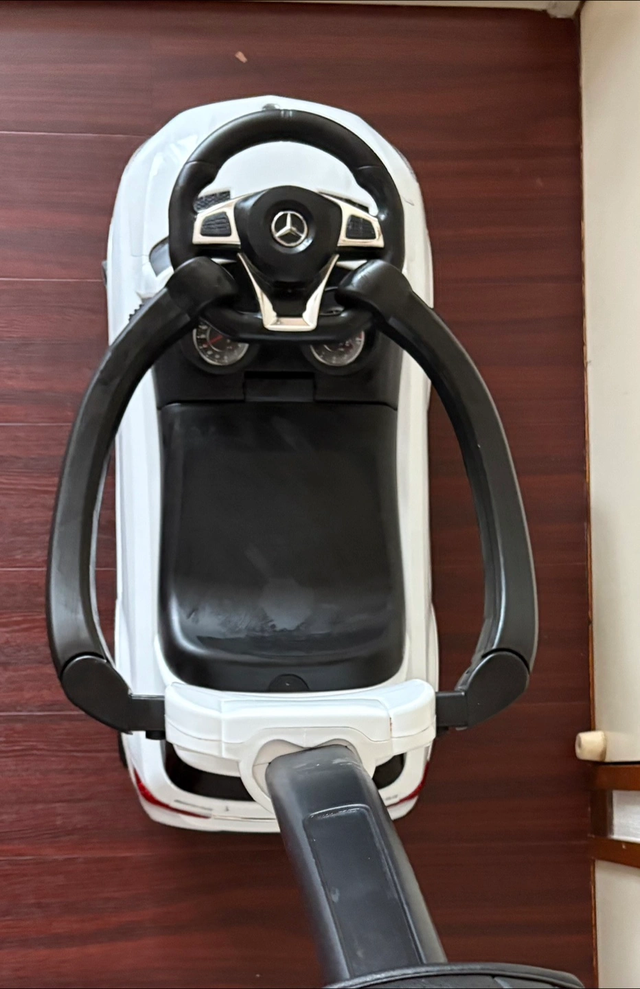 メルセデスベンツ GLE63 キッズカーの写真5枚目
