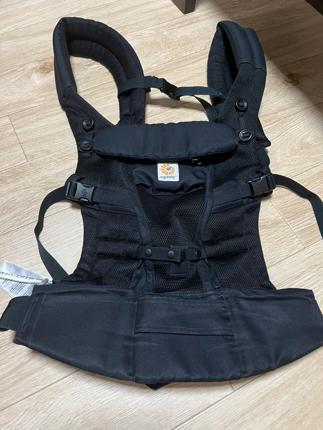 エルゴベビー抱っこ紐 黒 エルゴアダプト