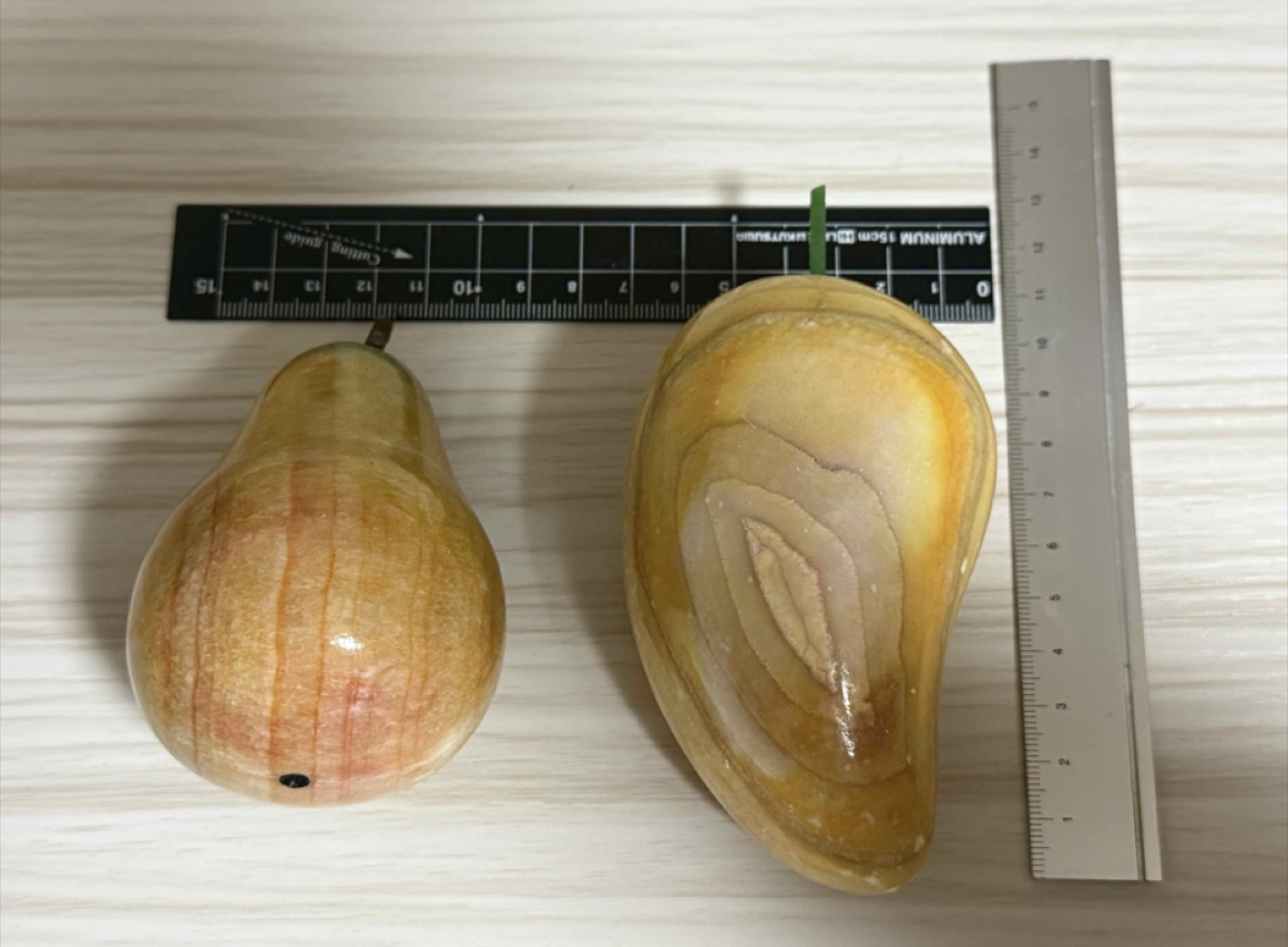 ヴィンテージ　ジェム　天然石　フルーツ　果物　石の写真5枚目