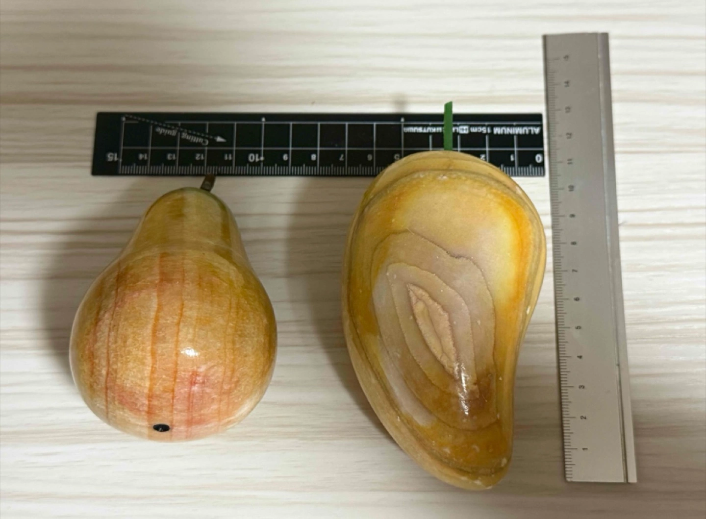 ヴィンテージ ジェム 天然石 フルーツ 果物 石の写真5枚目