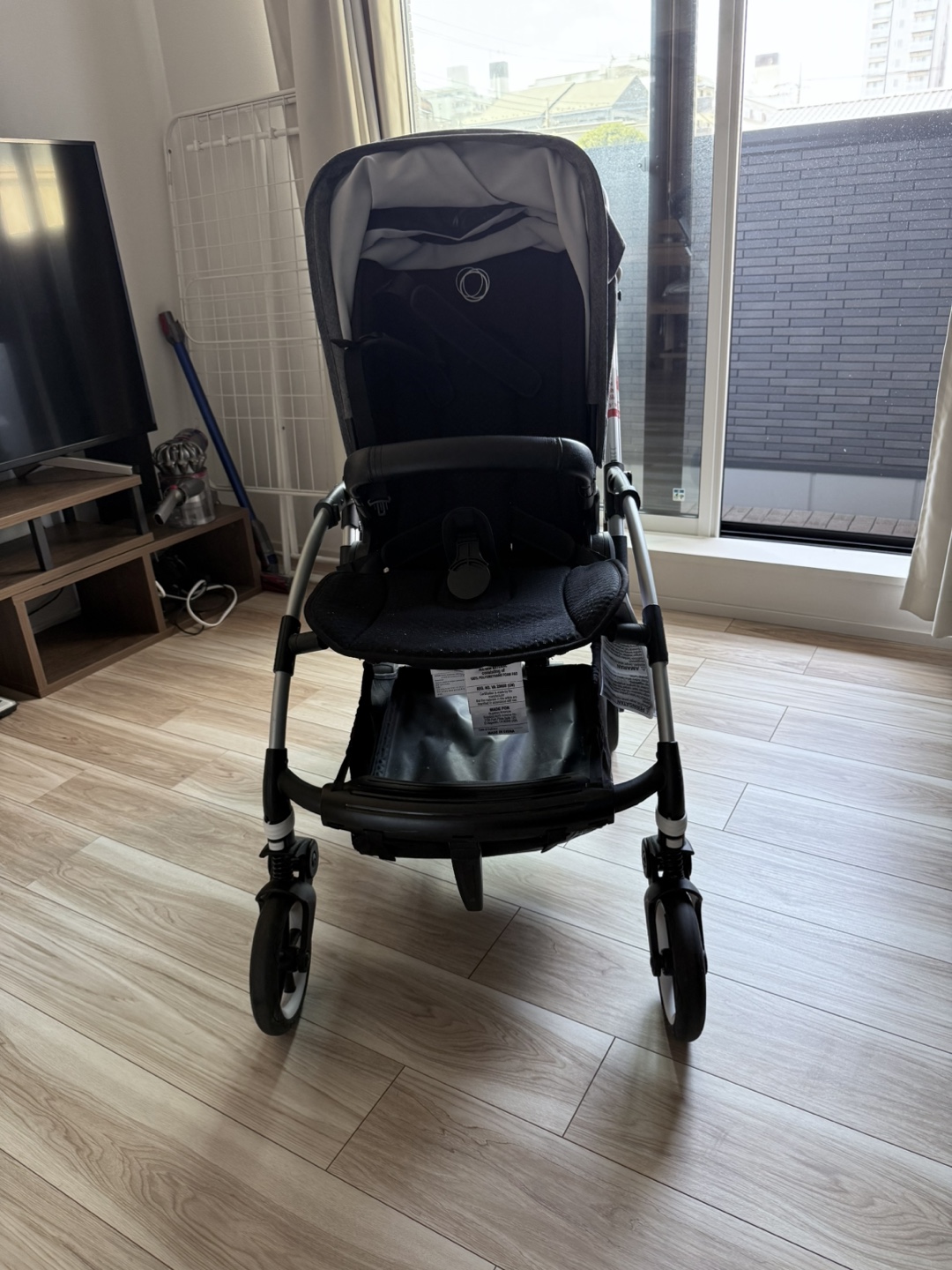 bugaboo bee6 ベビーカー ブラックの写真3枚目