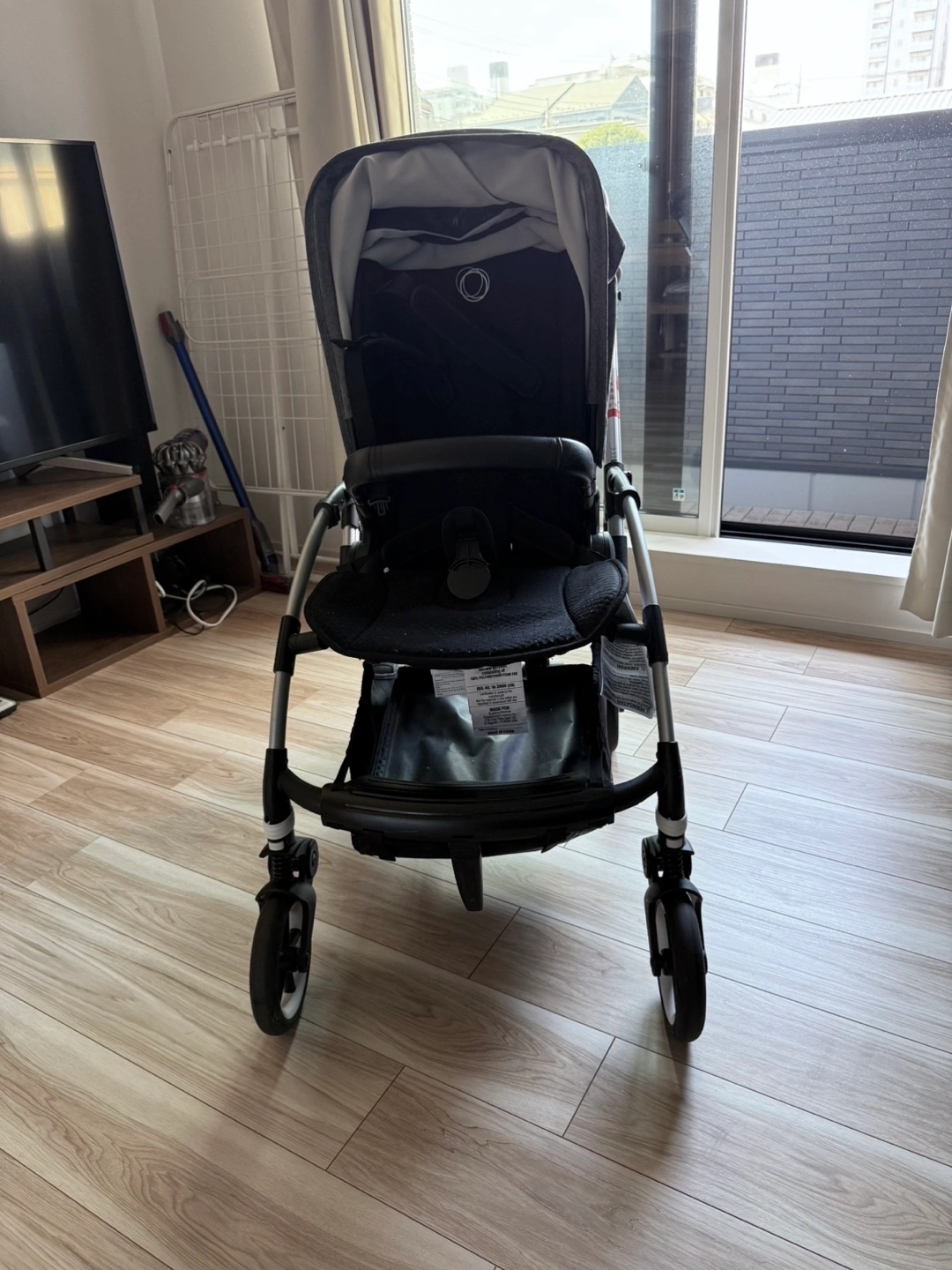 bugaboo bee6 ベビーカー ブラックの写真3枚目