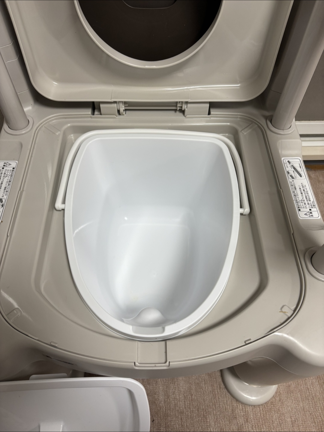 パナソニック ポータブルトイレの写真4枚目