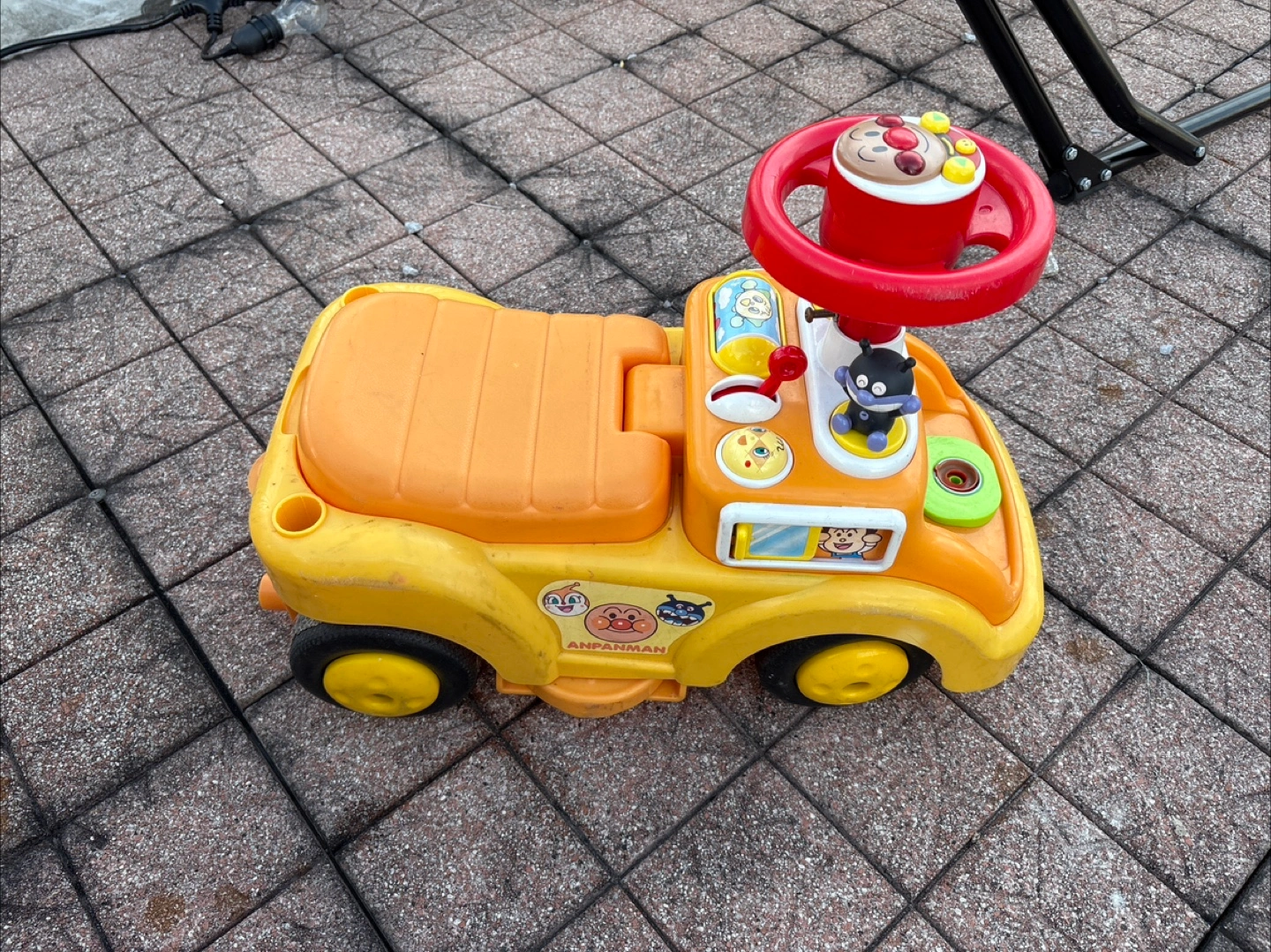 車型おもちゃ
