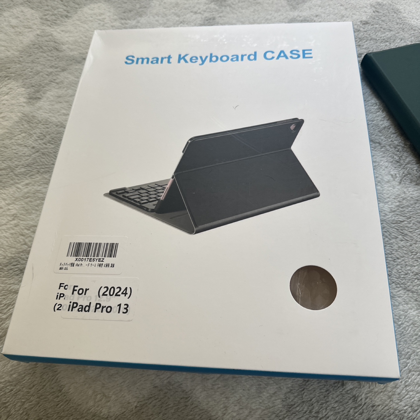 【最終お値下げ】 iPad Pro用Smart Keyboard Caseの写真4枚目