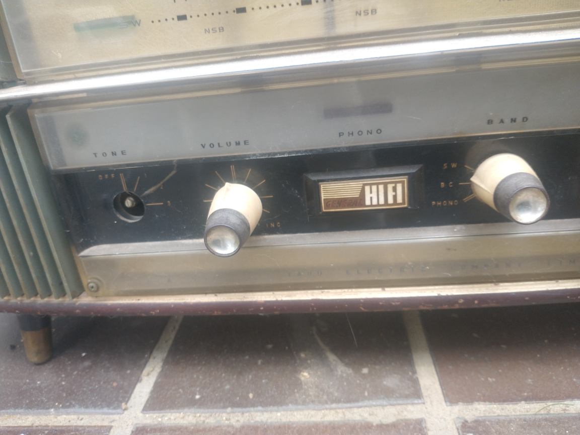 GENERAL HI-FI ラジオの写真4枚目