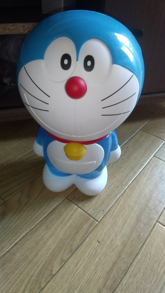 ドラえもん 貯金箱