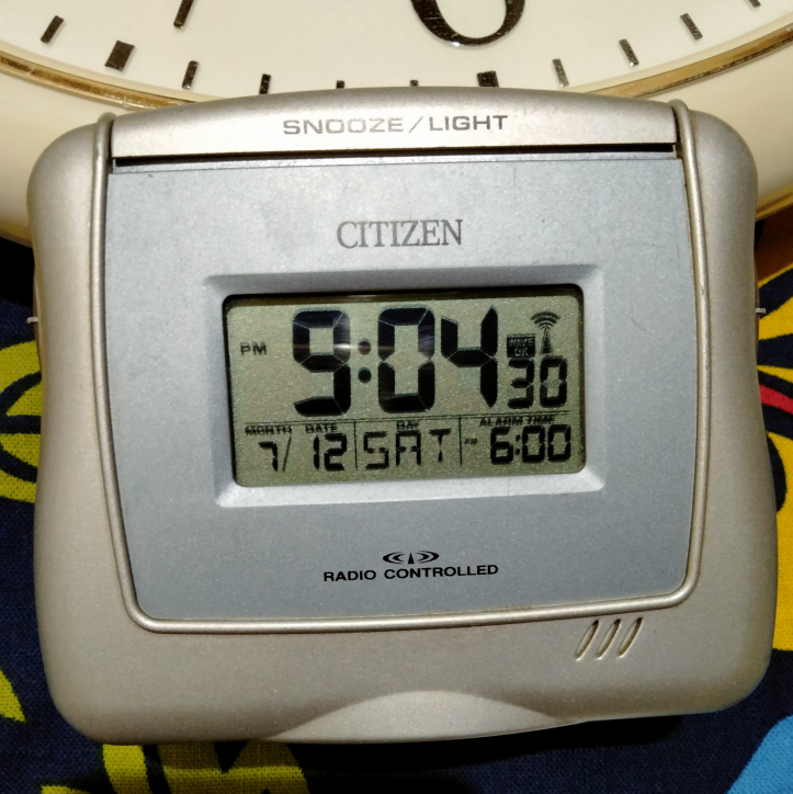 電波時計二個の写真3枚目