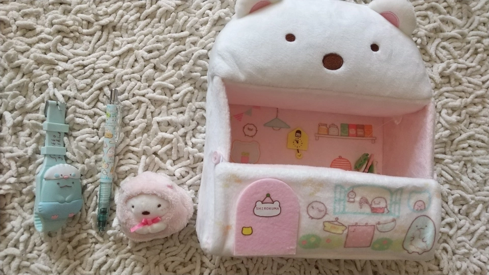 すみっコぐらし バッグ、ぬいぐるみ、腕時計などの写真4枚目