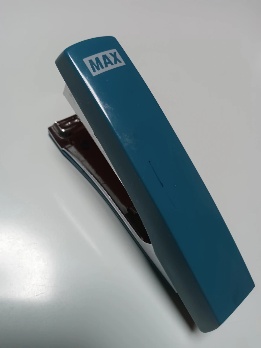 MAX ホッチキス 青