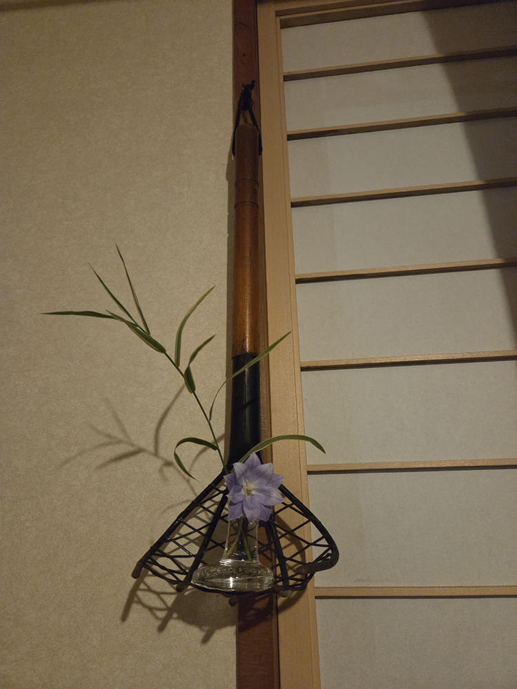 熊手又は潮干狩りする時のシャベル？！